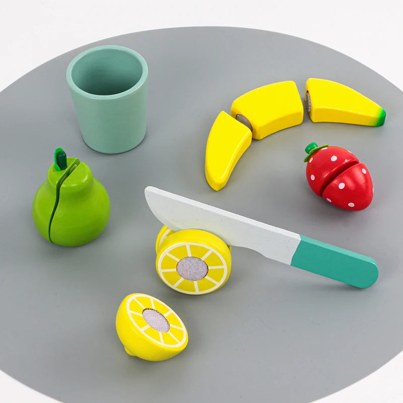 Montessori Fruit Blender